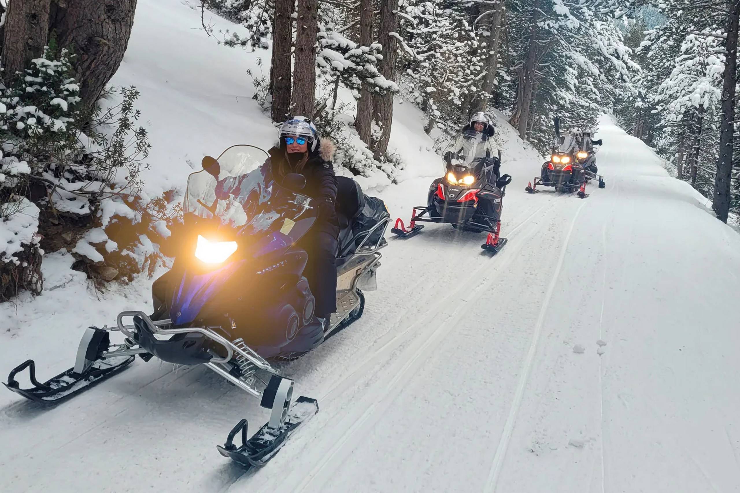 Excursions en motoneige